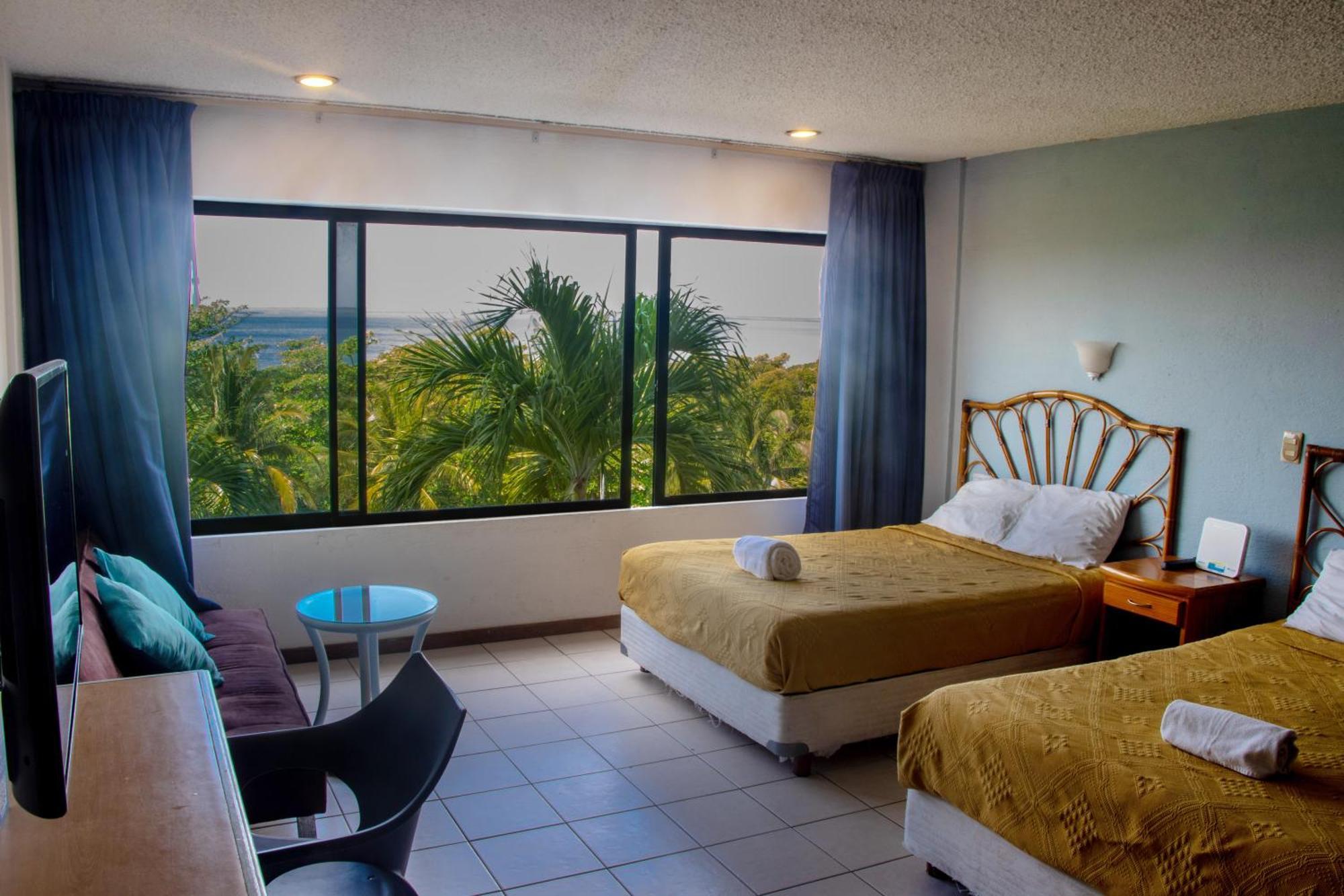 Beachfront Apartments كانكون الغرفة الصورة