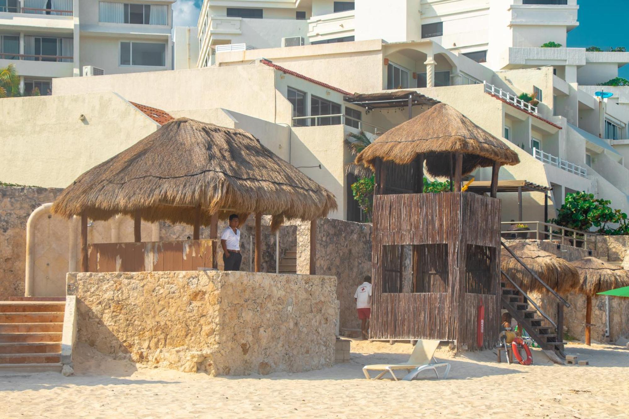 Beachfront Apartments كانكون المظهر الخارجي الصورة