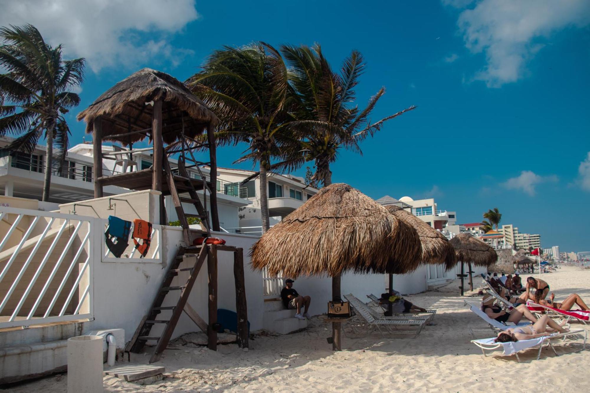 Beachfront Apartments كانكون المظهر الخارجي الصورة